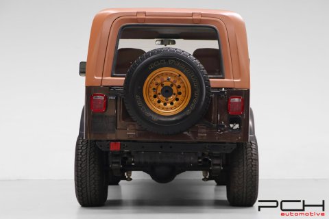 JEEP CJ7 V8 5.7 210cv Aut - Hard-top - Golden Eagle Edition