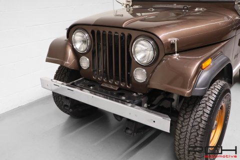 JEEP CJ7 V8 5.7 210cv Aut - Hard-top - Golden Eagle Edition