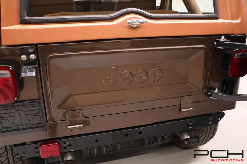 JEEP CJ7 V8 5.7 210cv Aut - Hard-top - Golden Eagle Edition
