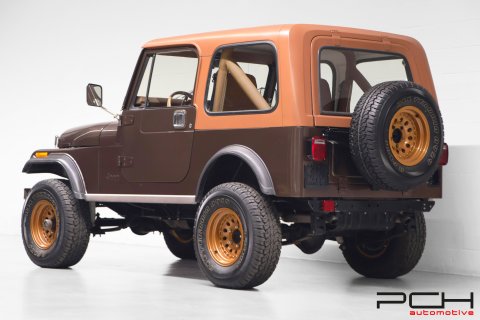 JEEP CJ7 5.7 V8 210cv Aut. + Hard-top - Golden Eagle Edition - Fully restored -