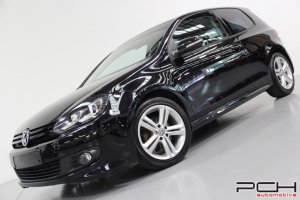 VOLKSWAGEN Golf VI 1.6 CR TDi 105CV Highline + R-Line