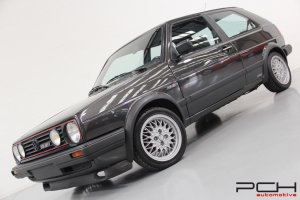 VOLKSWAGEN Golf GTI 1.8 16 Soupapes 