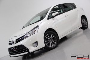 TOYOTA Toyota Verso 1.6 D-4D 111cv Skyview 5 places