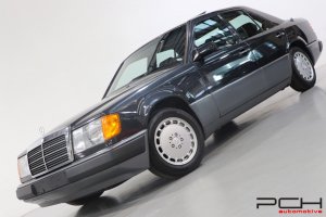 MERCEDES-BENZ 200 E + TOIT OUVRANT