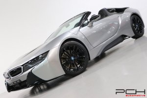 BMW i8 Roadster Plug-In Hybrid