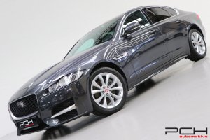 JAGUAR XF 2.0 T 250cv Aut. - R-Sport -