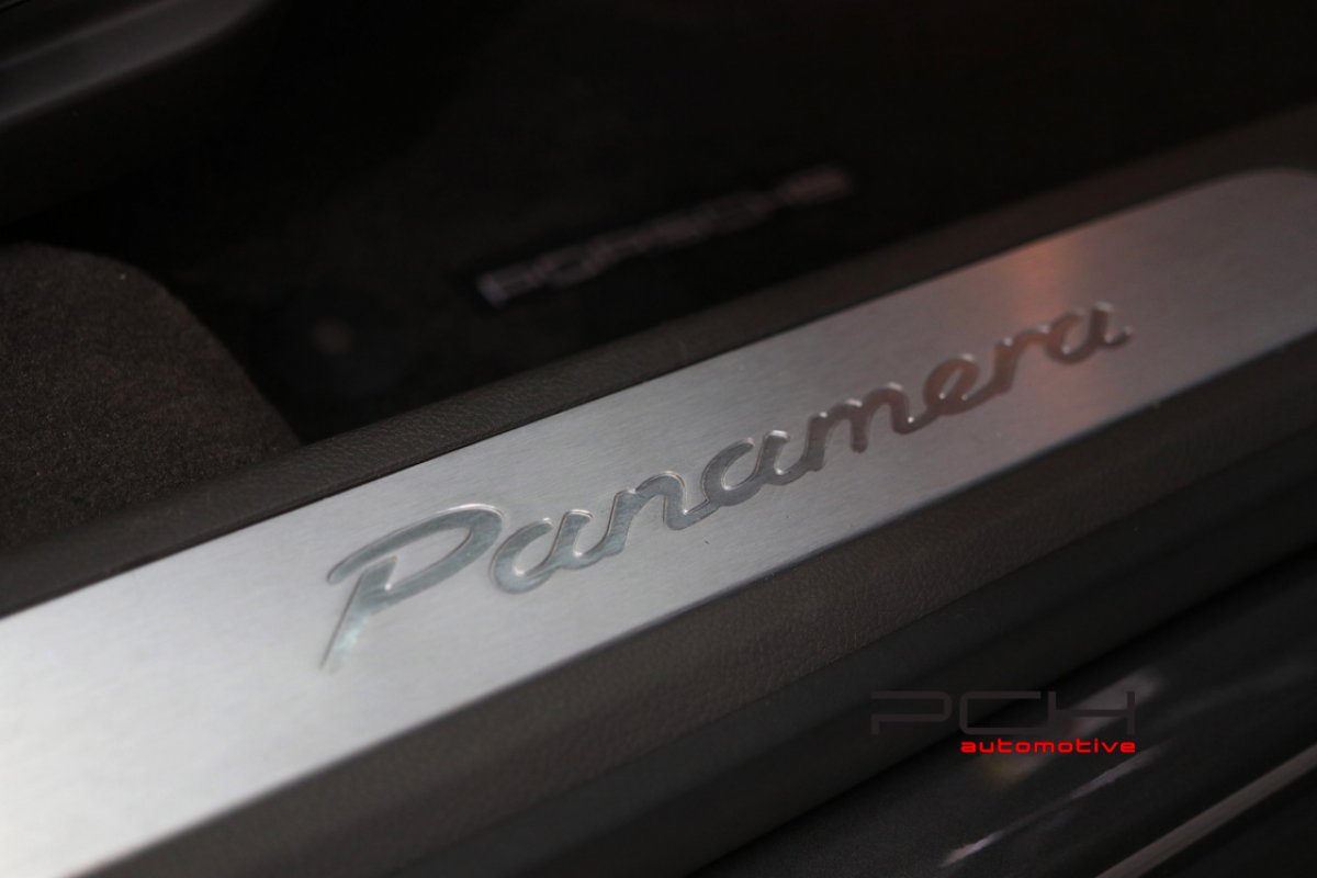 PORSCHE Panamera 3.0 D V6 211cv Tiptronic