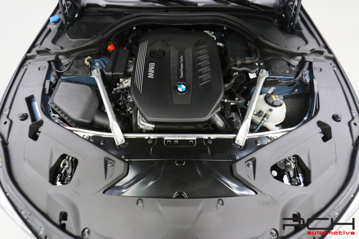 BMW 840 d Coupé XDrive 320cv Aut. - Pack M Sport - FULL OPTIONS !!
