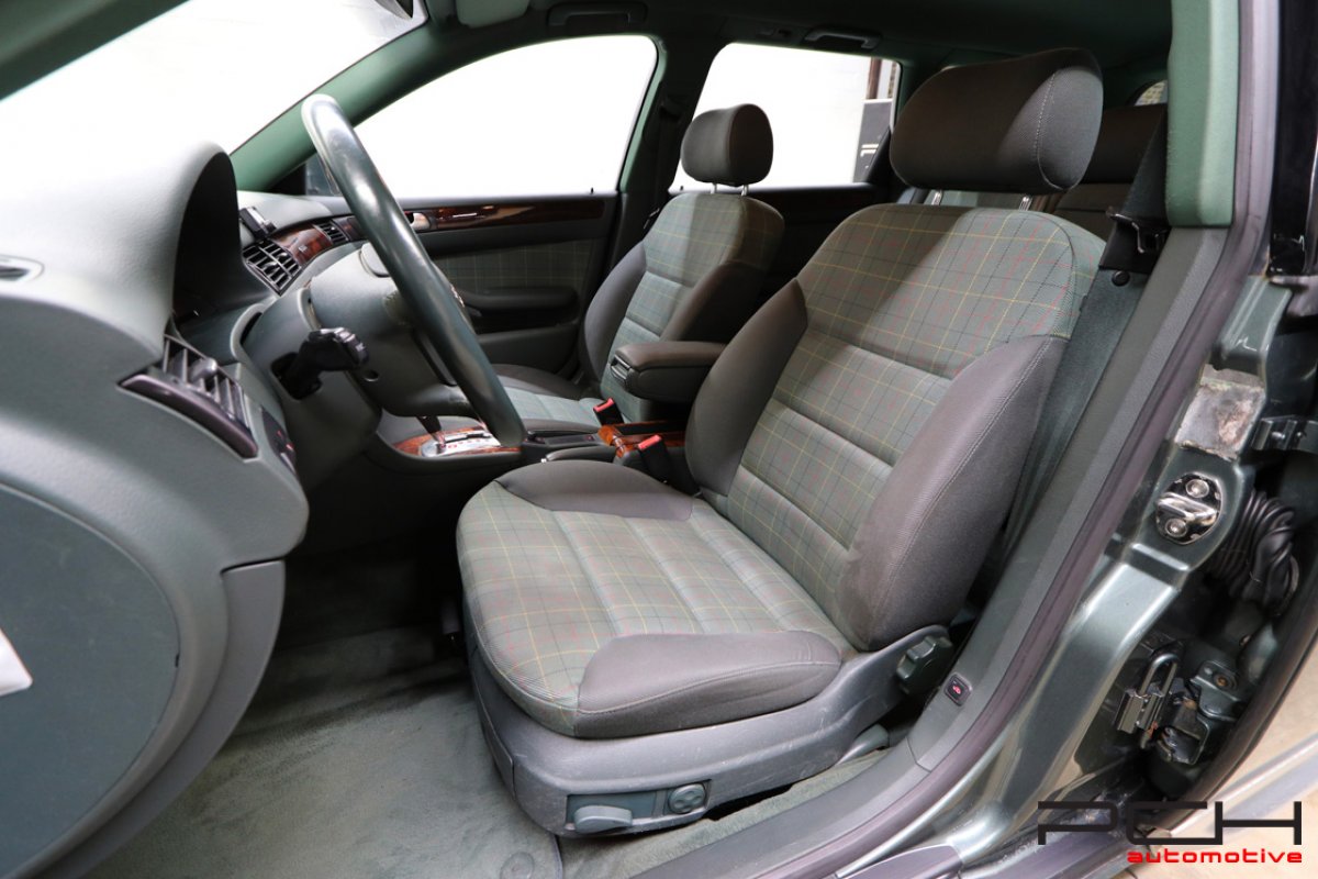 AUDI A6 allroad 2.5 TDi V6 180cv Quattro Tiptronic Aut.