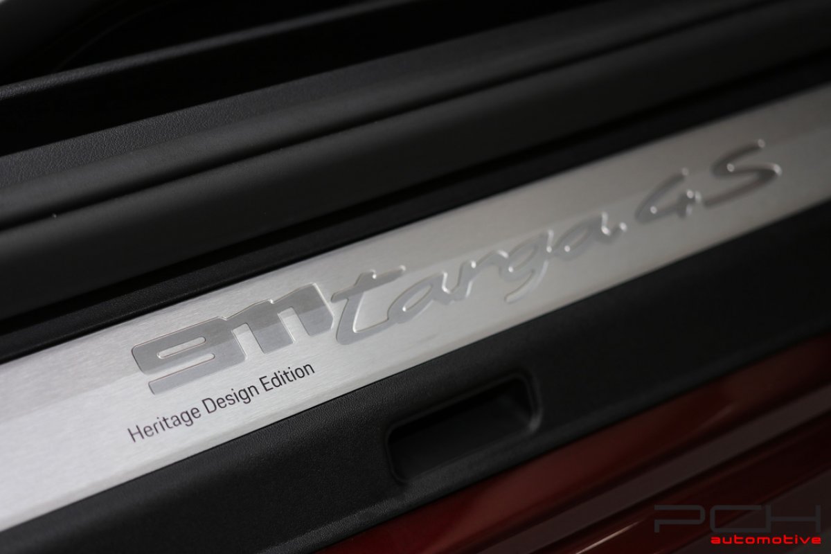 PORSCHE 992 Targa 4S 3.0 Turbo 450cv PDK - Heritage Design Edition -