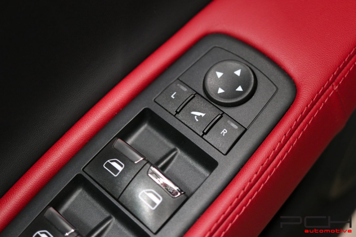 MASERATI Ghibli S Q4 3.0 V6 Bi-Turbo 410cv Aut.
