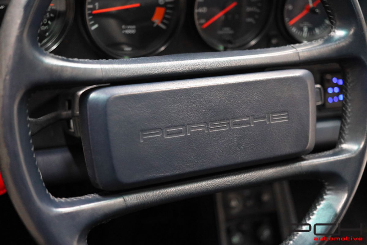 PORSCHE 911 Carrera 3.2 231cv