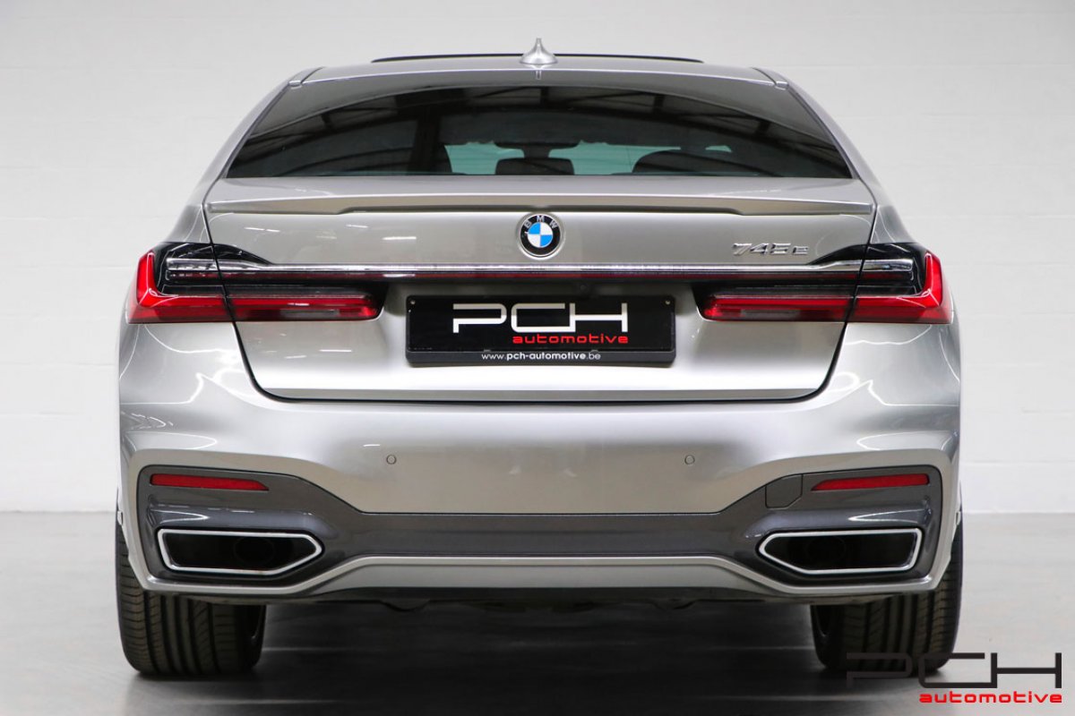 BMW 745e 3.0 394cv Plug-In Hybrid Aut. - Pack M Sport - FULL -