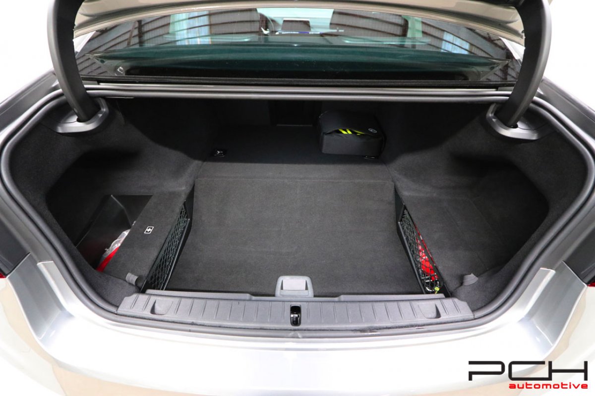 BMW 745e 3.0 394cv Plug-In Hybrid Aut. - Pack M Sport - FULL -