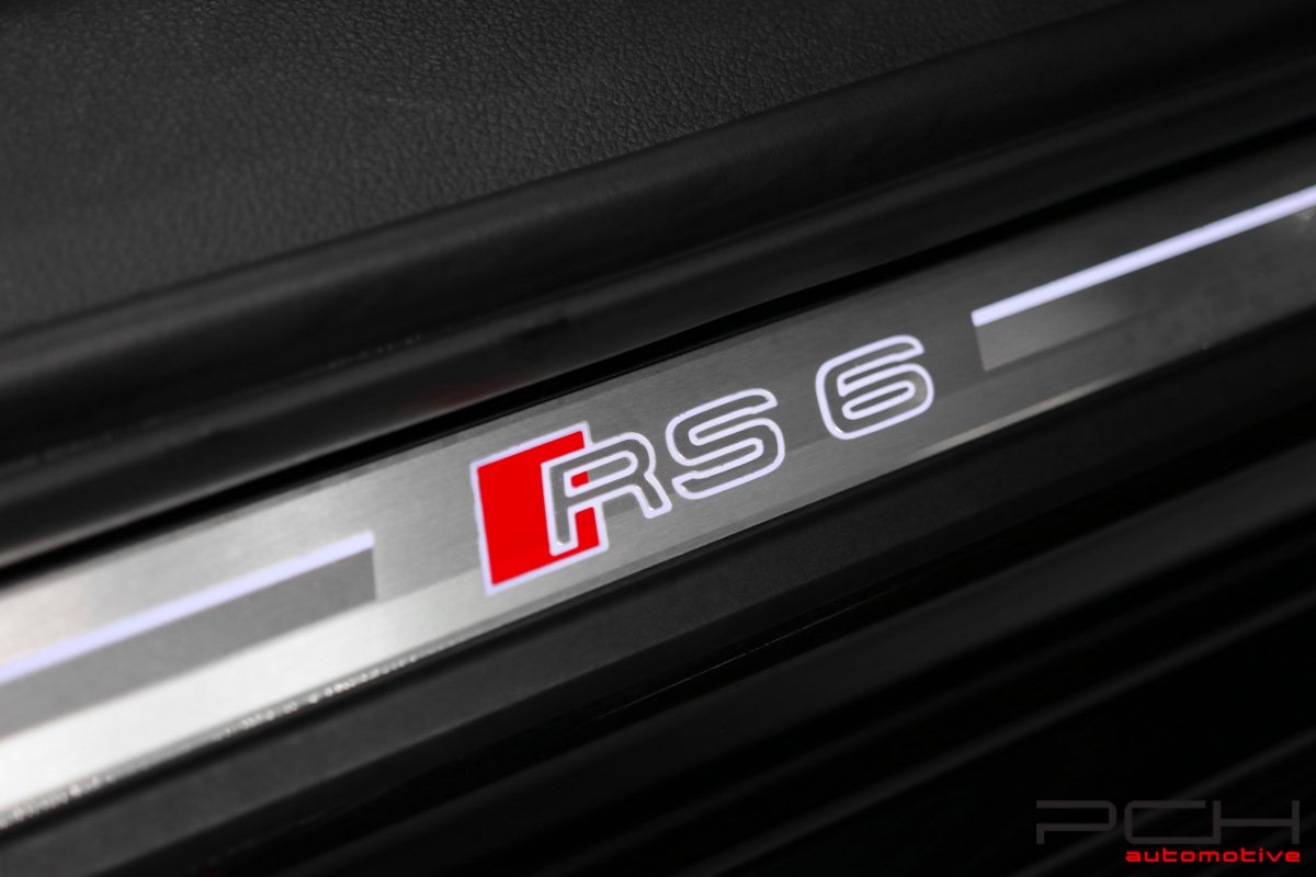AUDI RS6 Avant 4.0 V8 TFSI 600cv Quattro Tiptronic - RS Dynamic -