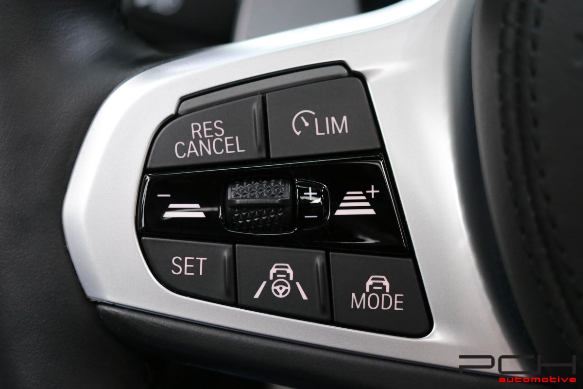 BMW 545e xDrive 399cv Plug-In Hybrid Aut. - Pack M Sport - FULL Options! -