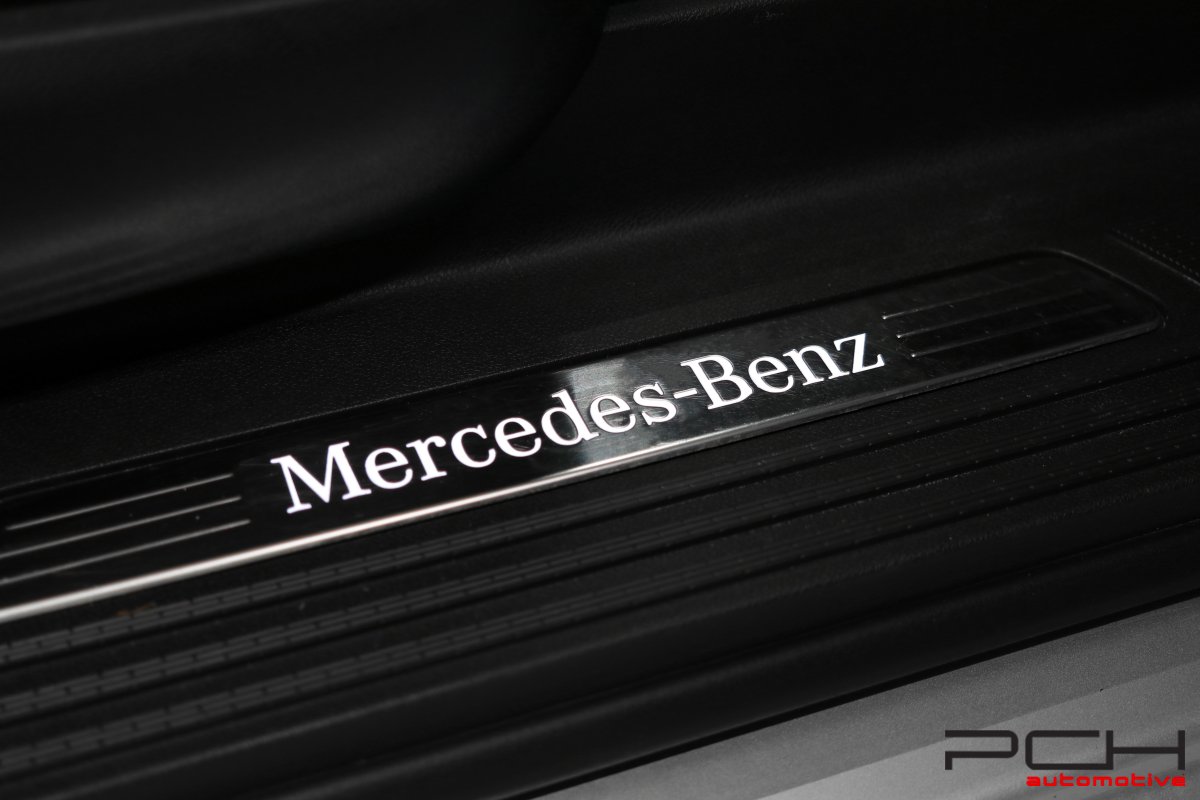 MERCEDES-BENZ V 250d 190cv Aut. - Exclusive + AMG Line - 6 Places - FULL OPTIONS ! -
