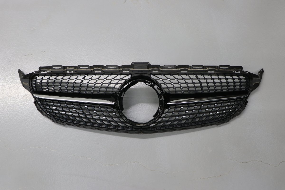 MERCEDES-BENZ Calandre pour Mercedes-Benz Classe C W205