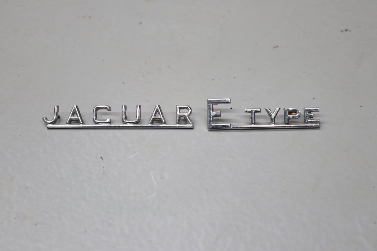 JAGUAR Monogramme en chrome pour Jaguar Type E