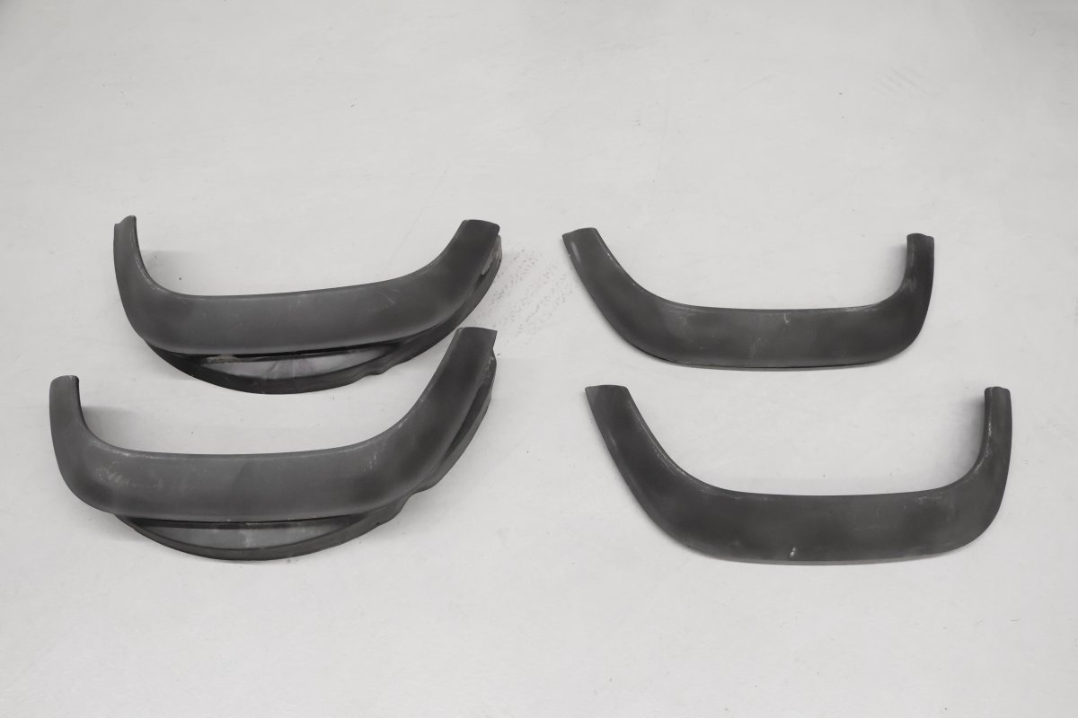 LAND ROVER Passages de roues pour Land Rover Defender 110