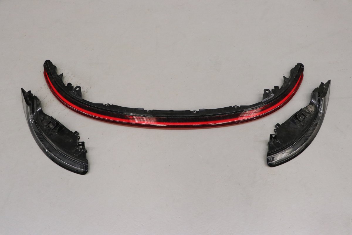 PORSCHE Feux arrières LED d'origine pour Porsche 992.1