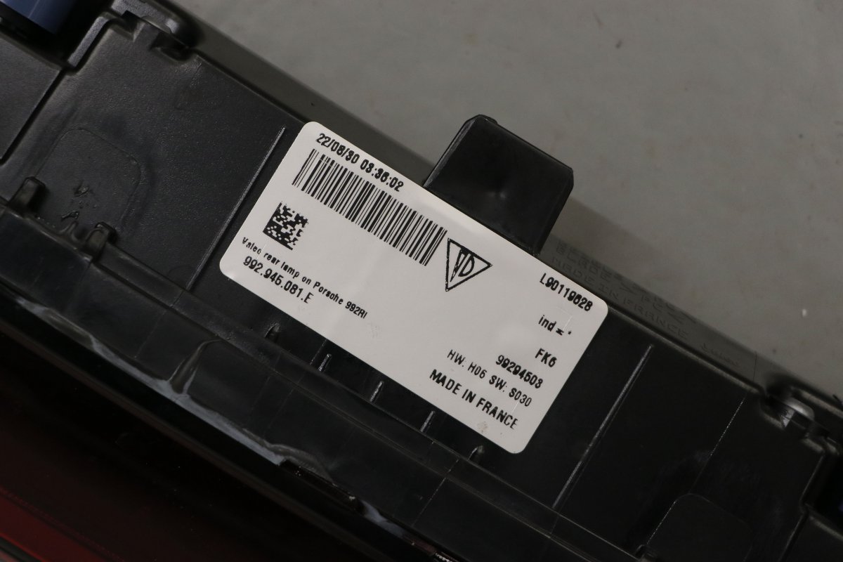 PORSCHE Feux arrières LED d'origine pour Porsche 992.1