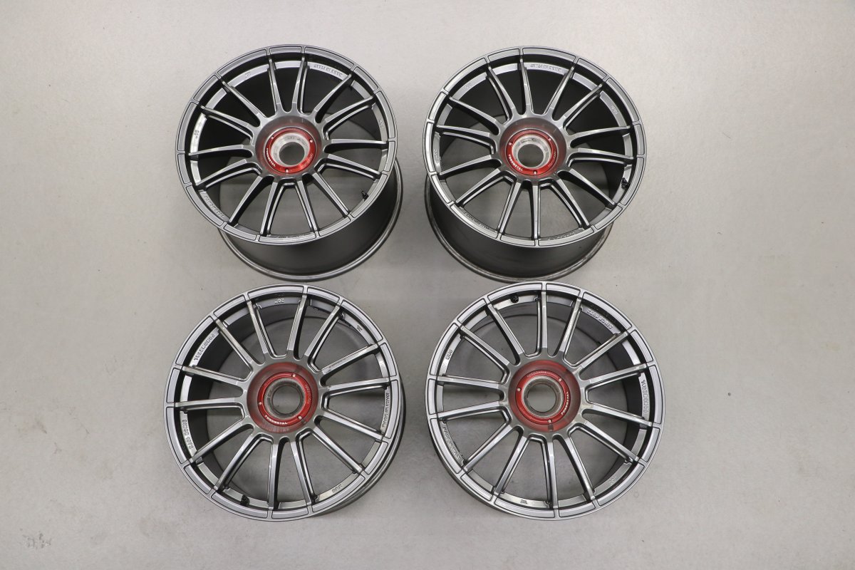 PORSCHE Jantes pour Porsche 718 Cayman GT4 RS